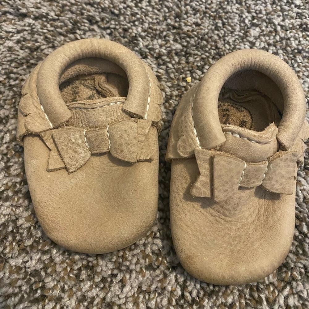 Freshly Picked Bow Moccasins